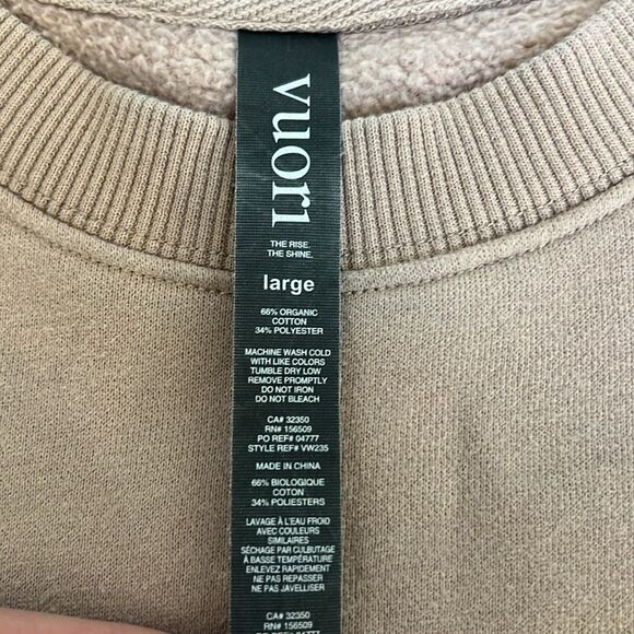 VUORI Restore Crew Sweatshirt in Dogwood Pink size Large EUC Light Cozy Soft Tie - Picture 5 of 9